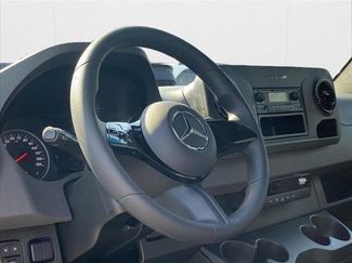 New 2025 Mercedes-Benz Sprinter 2500 video 3