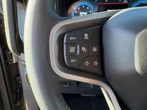 New 2025 Ford Bronco Badlands image 11