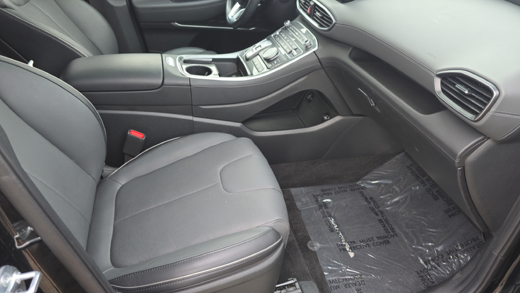 Used 2023 Hyundai Santa Fe Limited FWD image 13