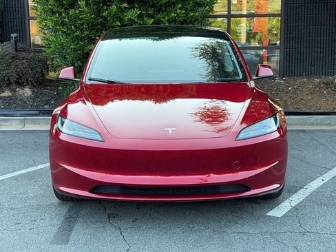 Used 2025 Tesla Model 3 Long Range RWD image 3