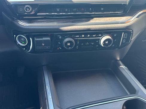 New 2025 Chevrolet Silverado 2500 LTZ w/ LTZ Convenience Package image 20