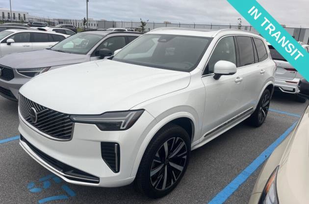 Used 2025 Volvo XC90 B5 Core AWD/4WD image 1