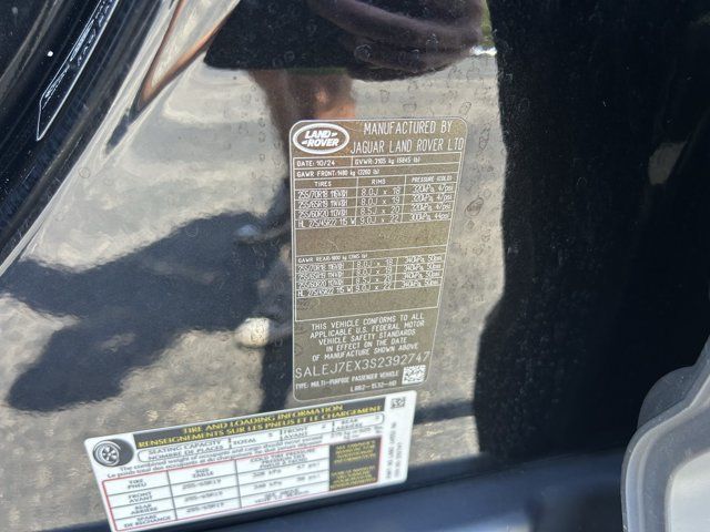Used 2025 Land Rover Defender 110 S AWD/4WD image 38