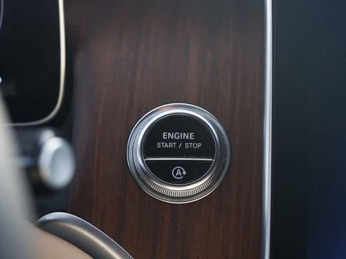 Certified 2024 Mercedes-Benz GLC 300 4MATIC image 18