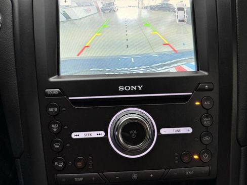 Used 2018 Ford Fusion Titanium FWD image 27