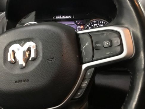Used 2022 RAM 1500 Big Horn AWD/4WD image 30