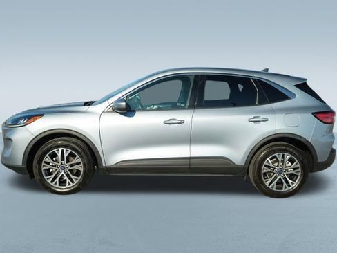 Used 2022 Ford Escape SEL w/ Technology Package image 4