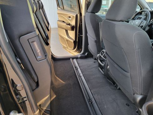 Used 2019 Honda Ridgeline Sport image 18