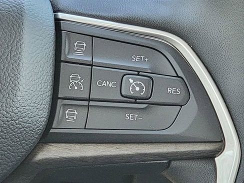 Certified 2022 Jeep Grand Cherokee Limited 4xe image 34