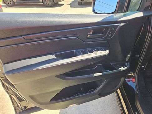 Used 2025 Honda Odyssey Sport-L image 14