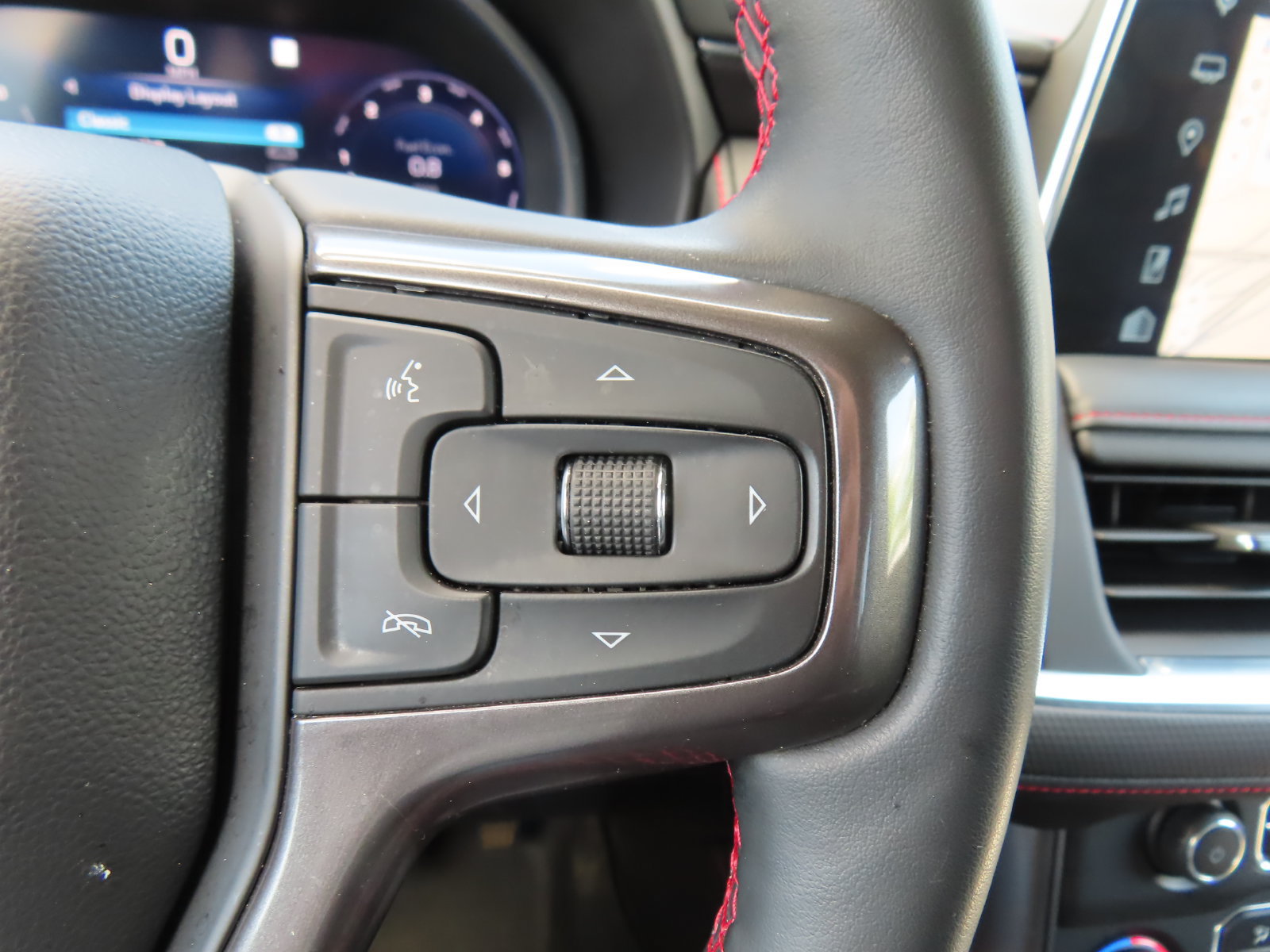 Used 2023 Chevrolet Tahoe RST w/ Luxury Package AWD/4WD image 20