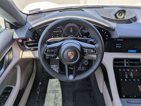 New 2025 Porsche Taycan image 15