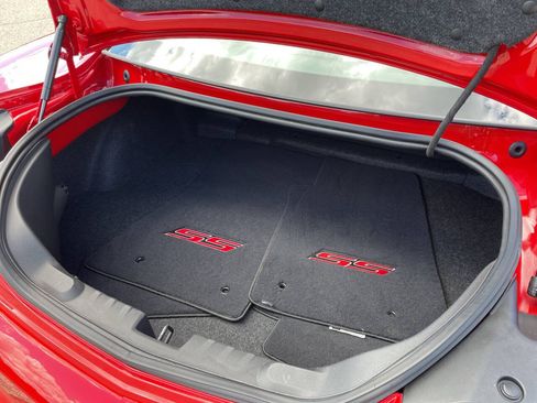 Used 2010 Chevrolet Camaro SS w/ LPO, Ground Effects Package RWD image 15