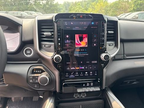 New 2026 RAM 1500 Big Horn AWD/4WD image 12