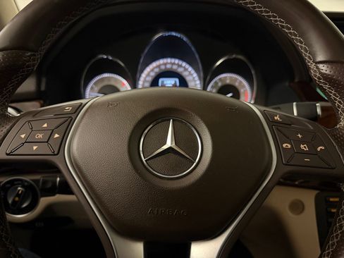 Used 2015 Mercedes-Benz GLK 350 4MATIC image 17