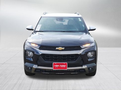 Used 2023 Chevrolet TrailBlazer ACTIV w/ Convenience Package image 2