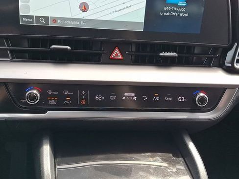 Certified 2023 Kia Sportage EX AWD/4WD image 15