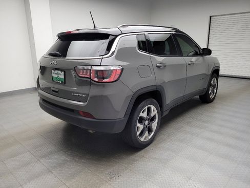 Used 2019 Jeep Compass Limited AWD/4WD image 9
