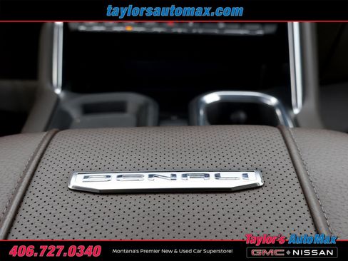 Used 2025 GMC Sierra 3500 Denali w/ Denali Reserve Package image 33