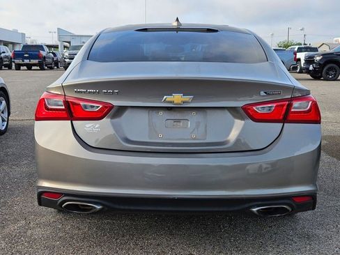 Used 2017 Chevrolet Malibu Premier w/ Premier Sun and Wheel Package image 6