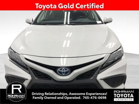 Certified 2022 Toyota Camry SE image 12