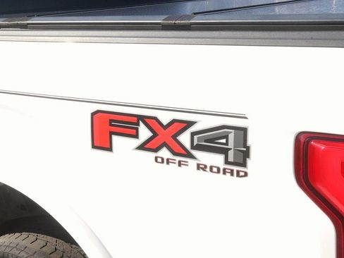 Used 2020 Ford F150 Platinum w/ Equipment Group 701A Luxury image 9