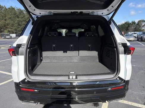 New 2026 Buick Enclave Sport Touring w/ Power Package FWD image 29