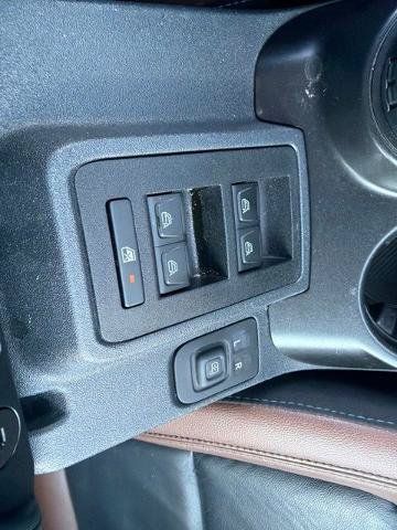Certified 2022 Ford Bronco Outer Banks w/ Sasquatch Package AWD/4WD image 8