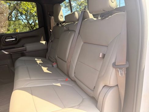 Used 2021 GMC Sierra 1500 SLT AWD/4WD image 14