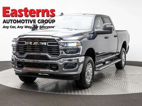 Used 2026 RAM 2500 Big Horn AWD/4WD image 1