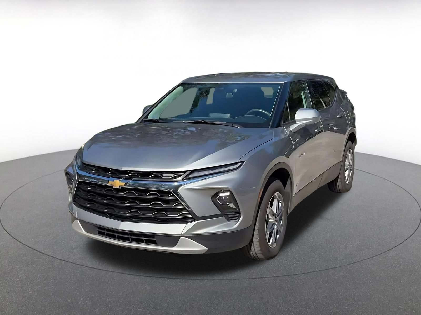 Used 2026 Chevrolet Blazer LT FWD image 6