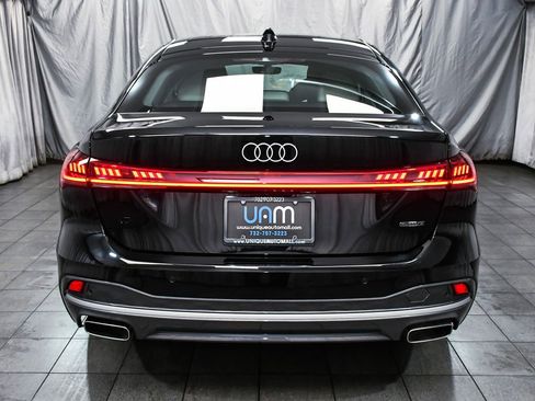 Used 2025 Audi A5 2.0T Prestige w/ 19" Wheel Package image 5