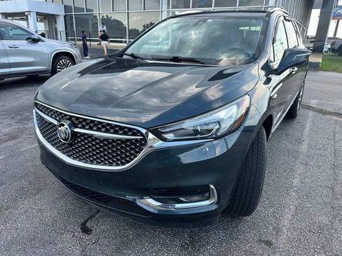 Used 2019 Buick Enclave Avenir w/ Avenir Technology Package AWD/4WD image 4