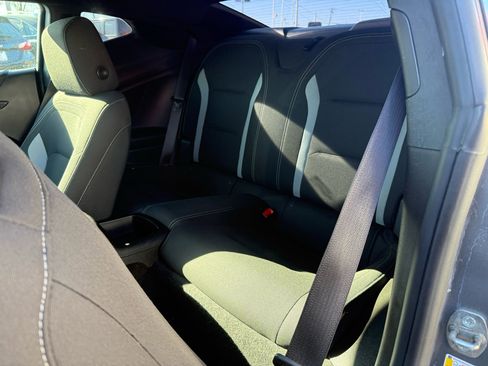 Used 2019 Chevrolet Camaro LT image 10
