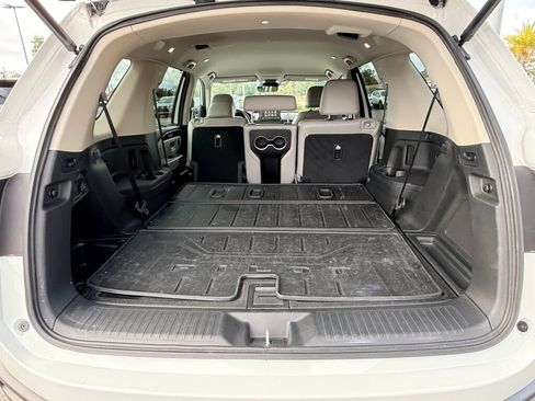 Used 2024 Honda Pilot EX-L image 13