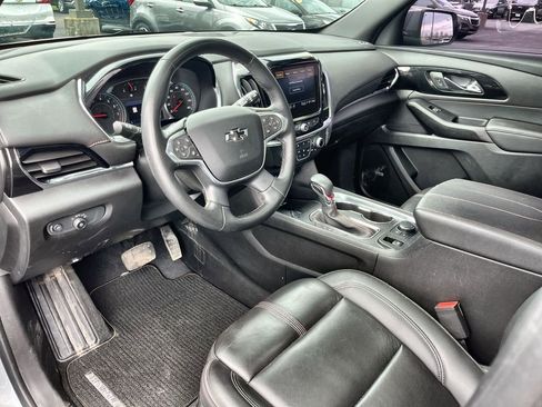 Certified 2023 Chevrolet Traverse RS AWD/4WD image 10