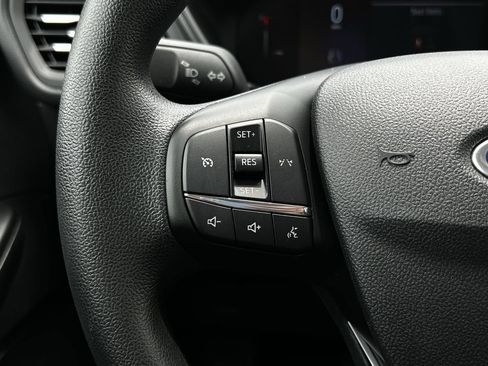 Used 2025 Ford Escape Active FWD image 15