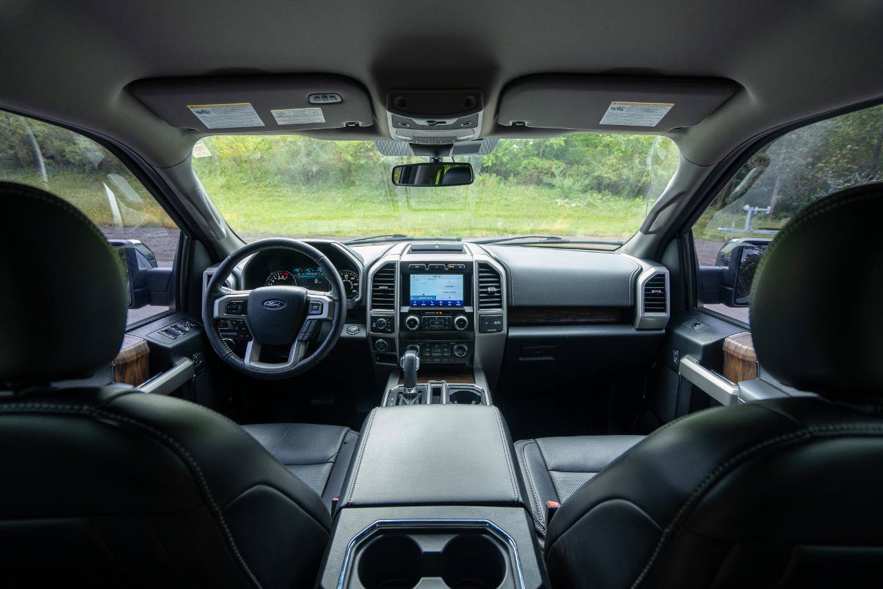 Used 2020 Ford F150 Lariat w/ Equipment Group 502A Luxury AWD/4WD image 15