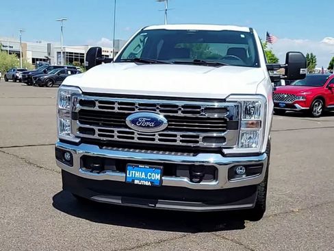 Used 2024 Ford F350 XLT AWD/4WD image 3