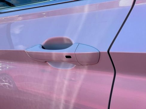 Certified 2023 Volkswagen Jetta SE w/ Panoramic Sunroof Package image 22