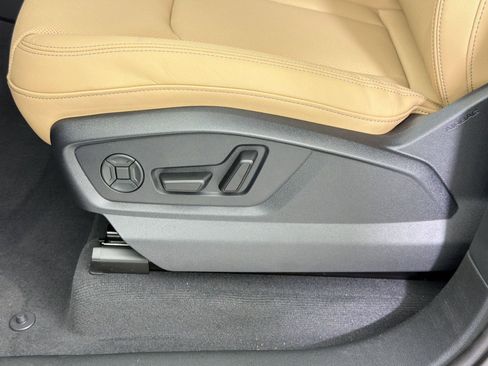 New 2026 Audi Q7 3.0T Premium Plus AWD/4WD image 14