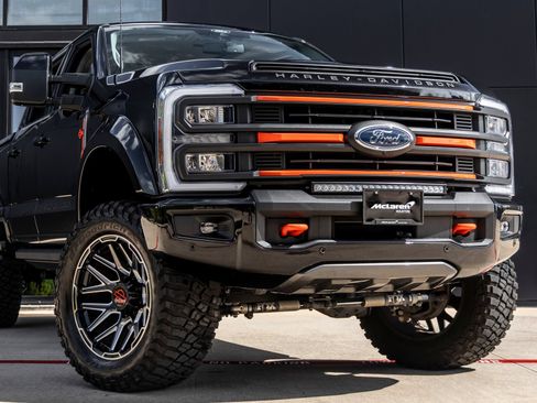 Used 2024 Ford F250 Lariat w/ Lariat Ultimate Package AWD/4WD image 5