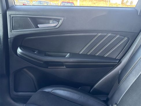 Used 2022 Ford Edge ST w/ Equipment Group 401A image 27