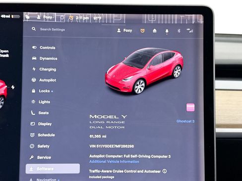 Used 2021 Tesla Model Y Long Range AWD/4WD image 36