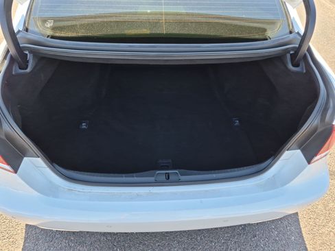 Used 2013 Lexus LS 460 w/ F-Sport Pkg RWD image 7