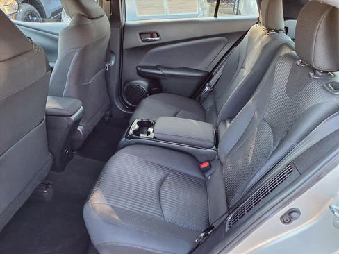 Used 2019 Toyota Prius Prime Plus image 9
