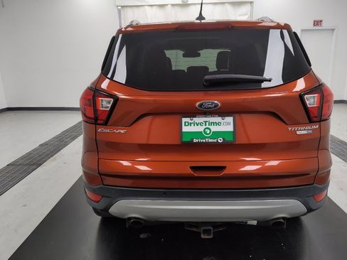 Used 2019 Ford Escape Titanium AWD/4WD image 6