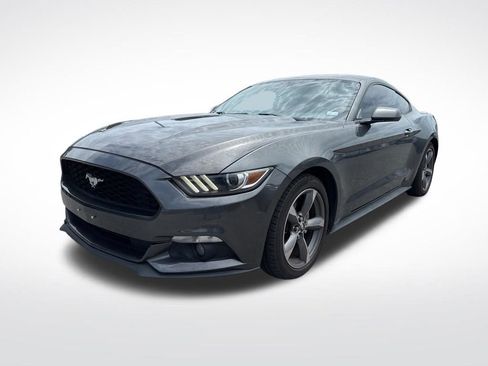 Used 2016 Ford Mustang Coupe w/ Equipment Group 051A RWD image 4
