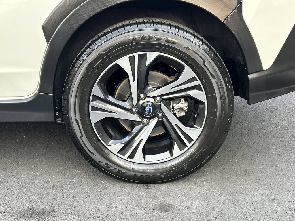 Certified 2024 Subaru Crosstrek 2.0i Premium AWD/4WD image 11