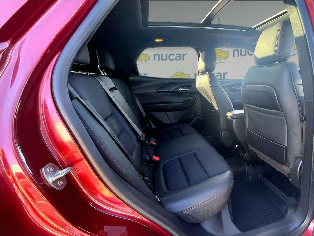 Used 2023 Chevrolet TrailBlazer RS w/ Sun and Liftgate Package AWD/4WD image 15